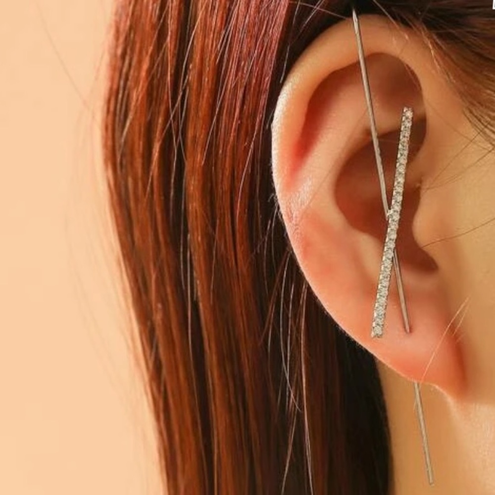 Rhinestone earring crawler